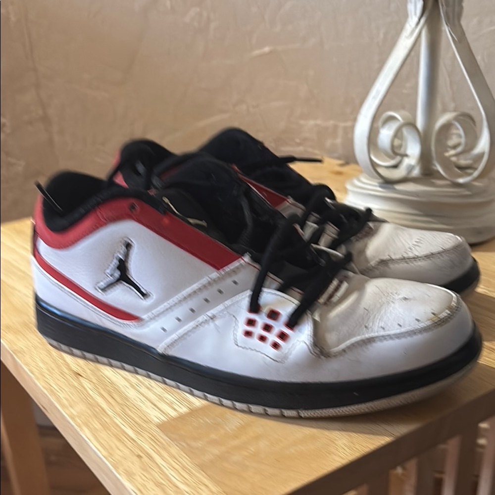 Jordan Low Sneakers - White and Red